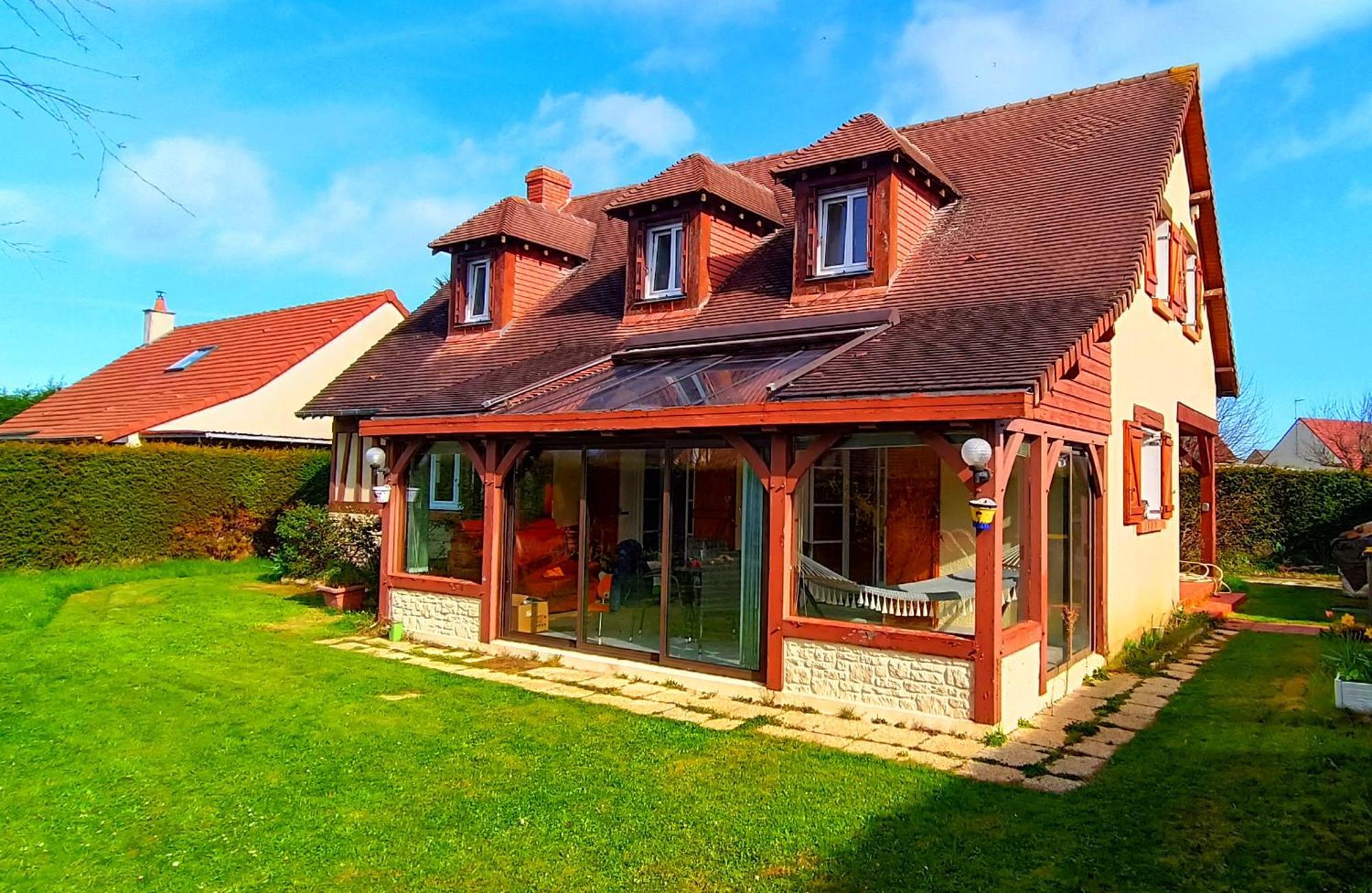 Jolie Maison A 800m De La Holiday home Hermanville-sur-Mer