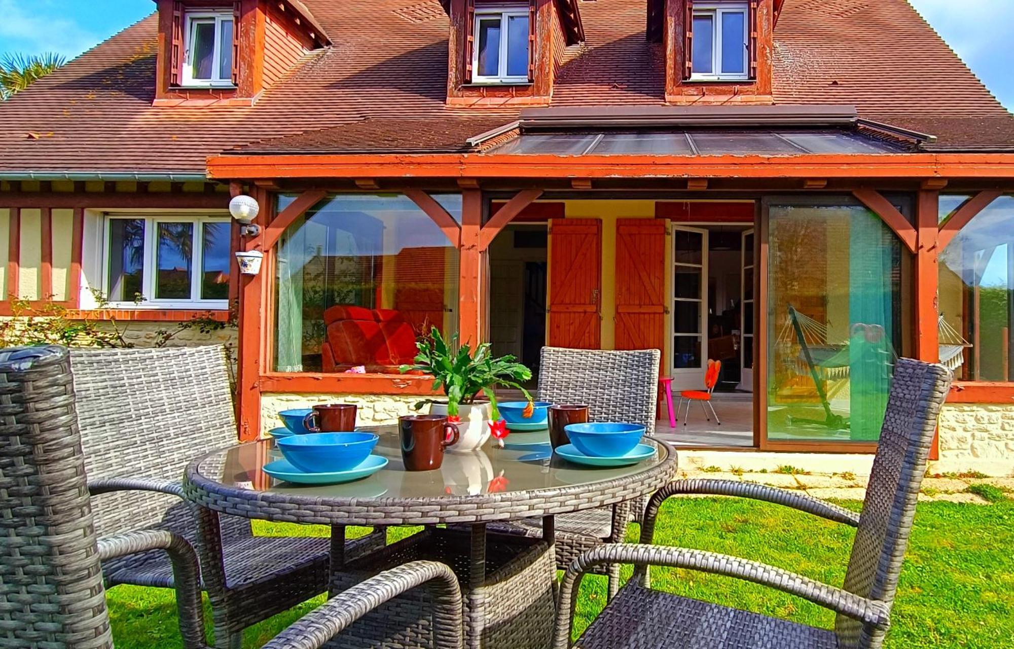 Jolie Maison A 800m De La *