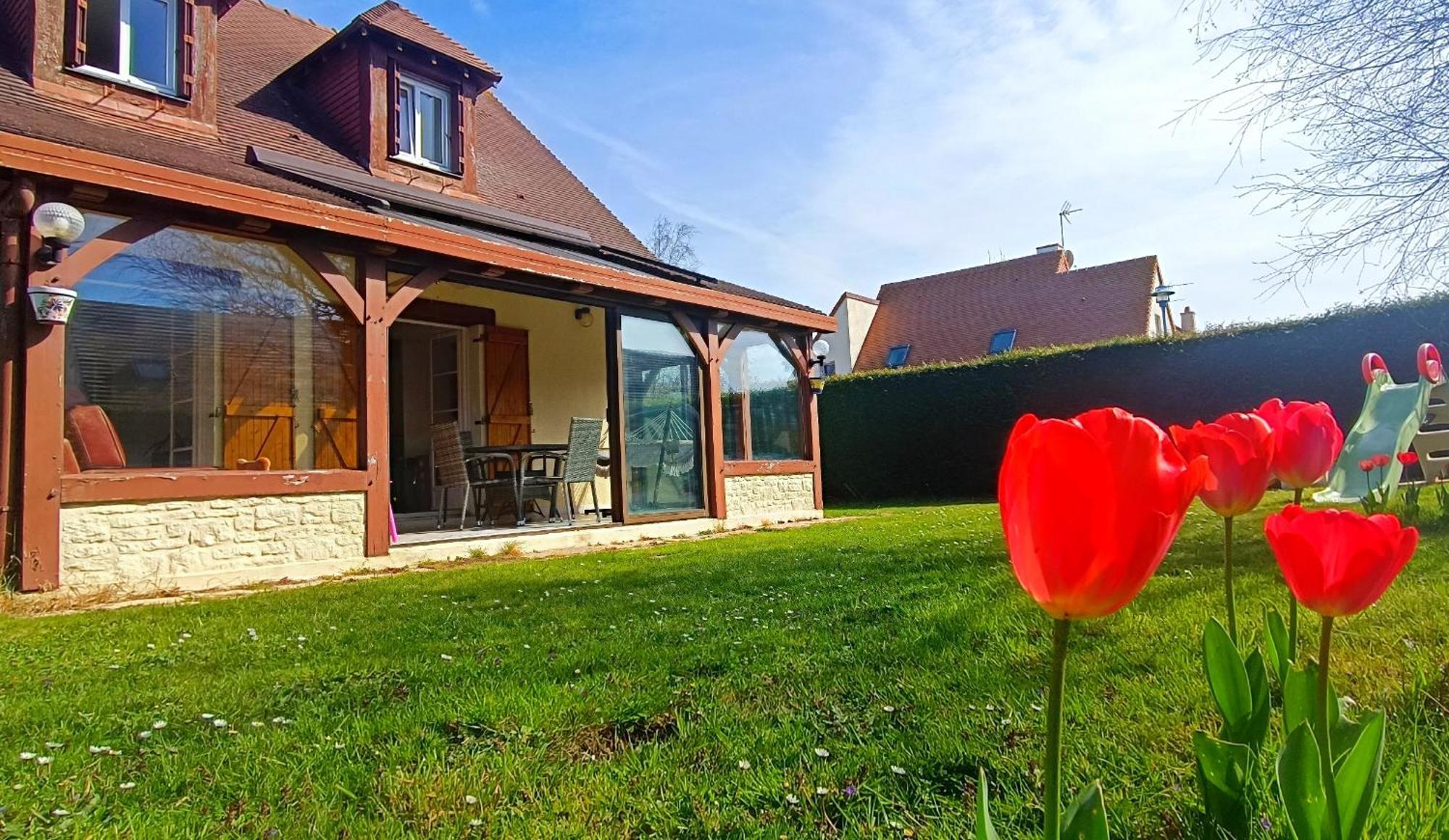 Jolie Maison A 800m De La *